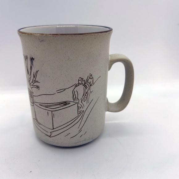 Set of 4 Vintage Collection Manoir Stoneware Canadiana Mugs - Picture 8 of 9